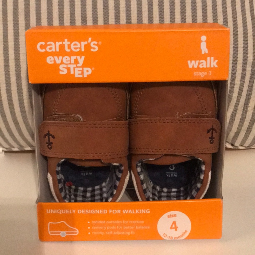 Carter’s baby shoes
